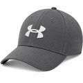 Gorra Deportiva Gris con Logo Bordado